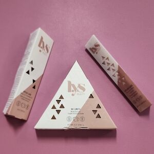 NWT L.YS Beauty No Limits Makeup Set, 3 Piece Set